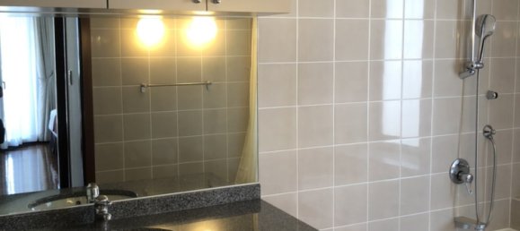 3 dormitorios apartamento en alquiler en Hoan Kiem, Ha Noi, Vietnam № 13643 10