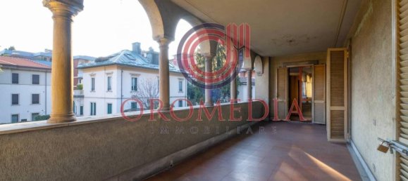 Apartamento de 4 habitaciónes en Bergamo, Italy No. 143572 23