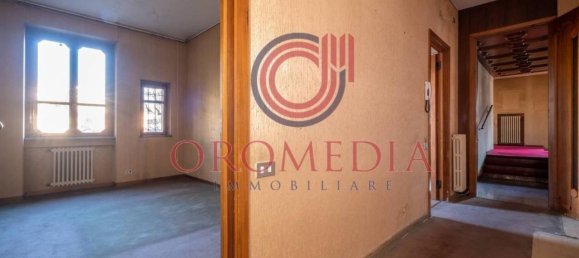 Apartamento de 4 habitaciónes en Bergamo, Italy No. 143572 9