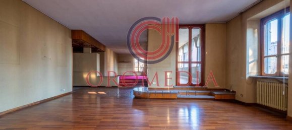 Apartamento de 4 habitaciónes en Bergamo, Italy No. 143572 17