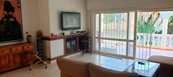 5 bedrooms House in Marbella, Spain No. 49195 3