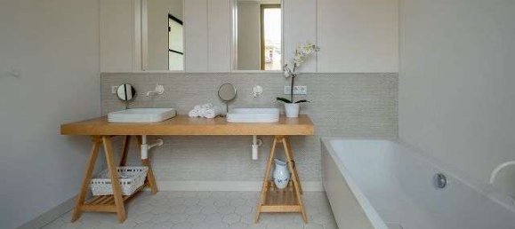 3 bedrooms Apartment in Mitte, Germany No. 233078 9