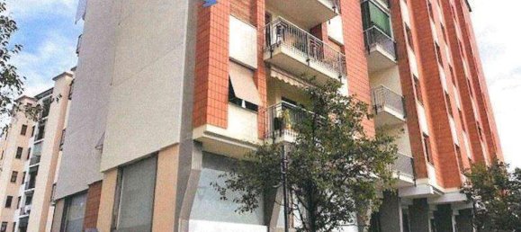 7 rooms Apartment in Cossato, Italy No. 292342 2