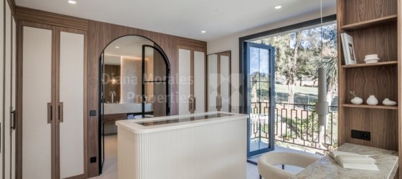 5 bedrooms Villa in Marbella, Spain No. 243582 15