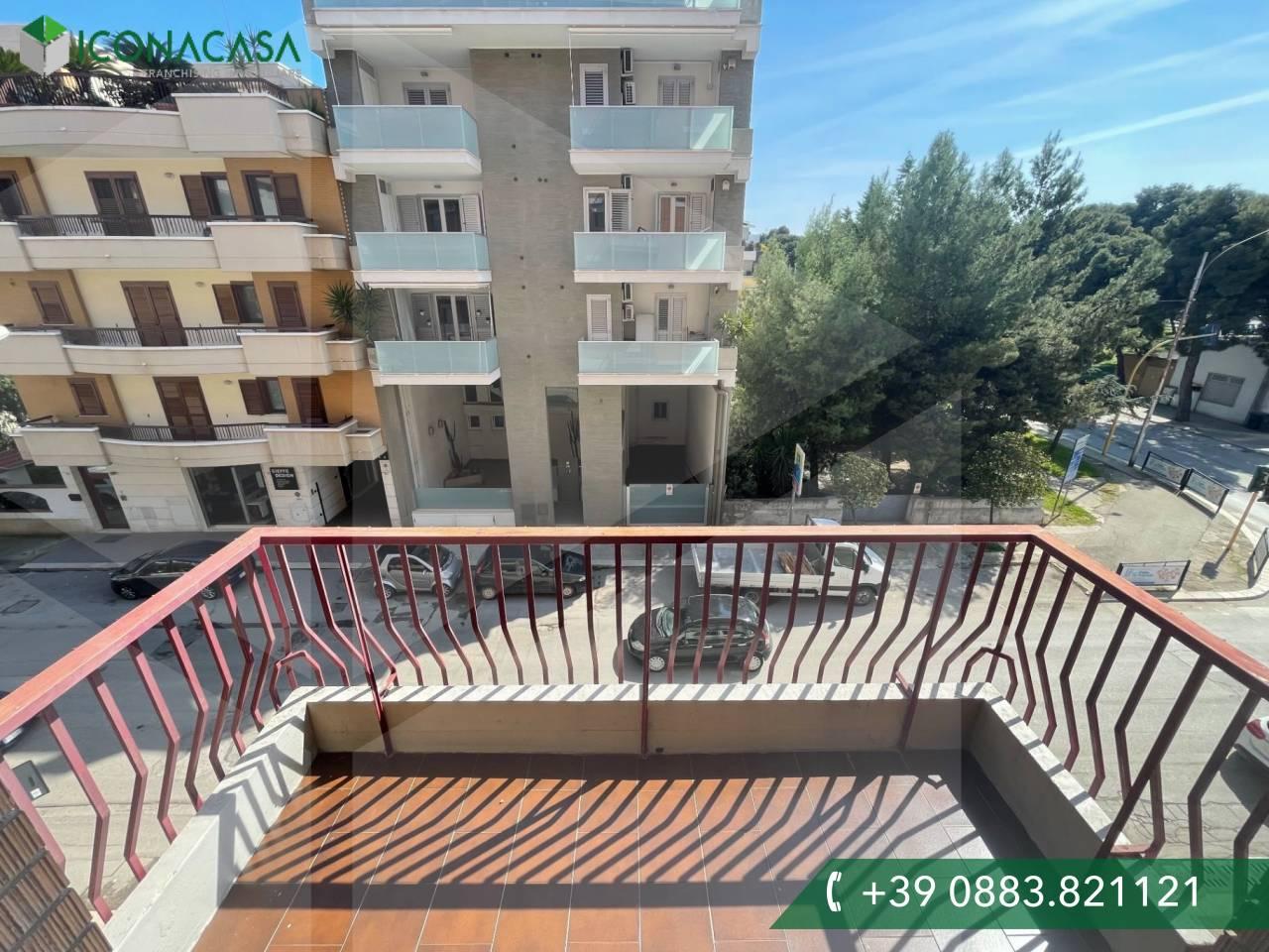 5-salle Appartement à Andria, Italy No. 16431