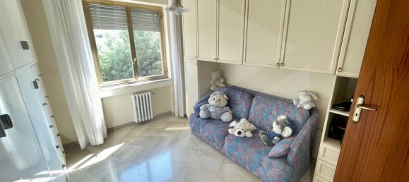 5-salle Appartement à Andria, Italy No. 16431 3