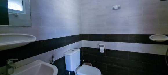 8 bedrooms Villa in Al Kharran, UAE No. 8710 2