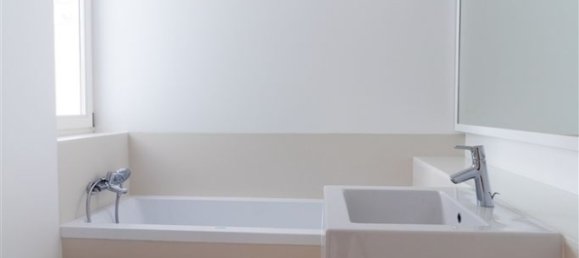 3 bedrooms House in Funchal, Portugal No. 19029 28