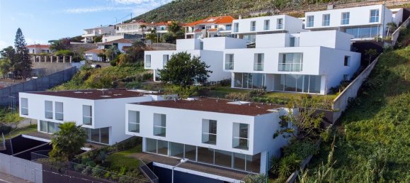 3 bedrooms House in Funchal, Portugal No. 19029 5
