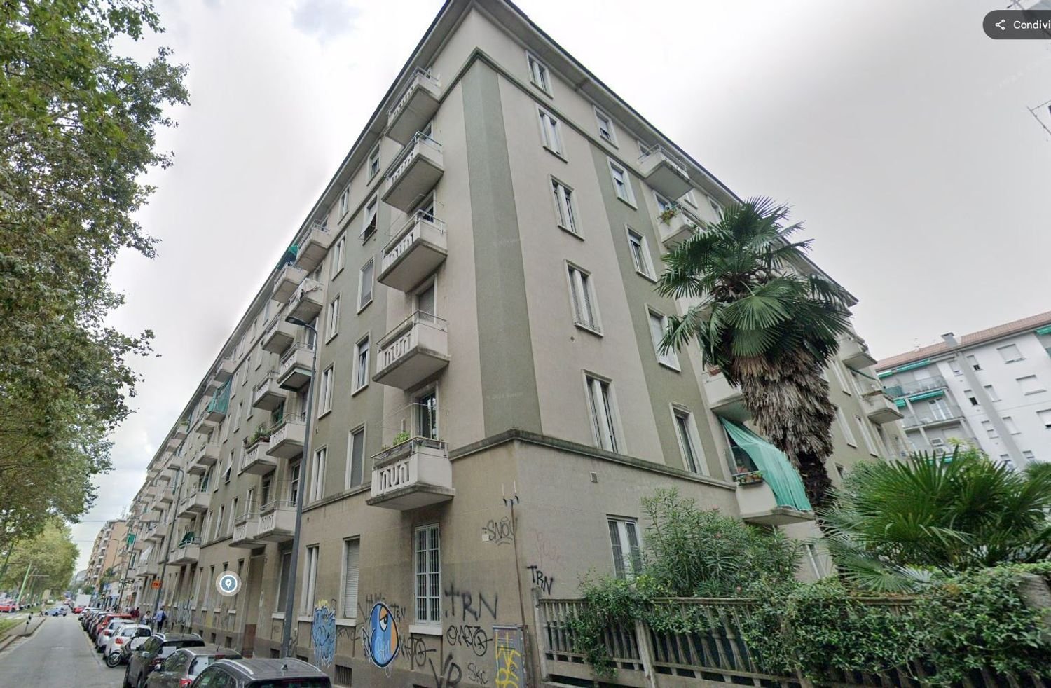 2 rooms Apartment in Milan, Italy No. 250447