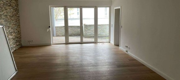 Dúplex de 4 dormitorios en Offenbach am Main, Germany No. 76070 4