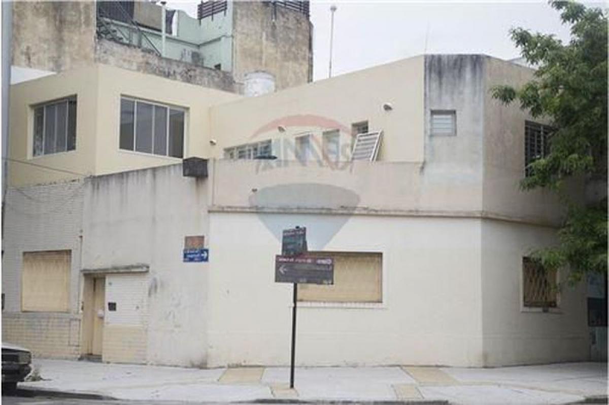 200m² Office in Buenos Aires, Argentina No. 105577