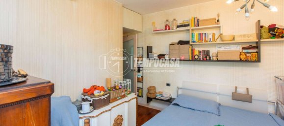 2 bedrooms Apartment in Busto Arsizio, Italy No. 374302 2