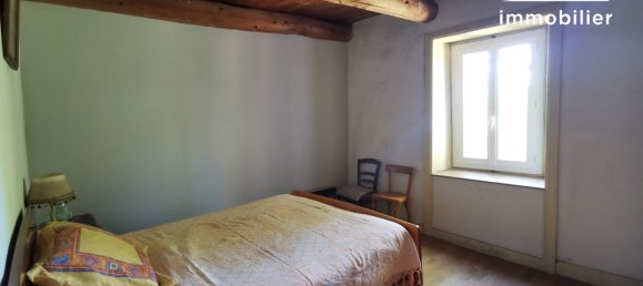 Casa de 3 dormitorios en Puy-de-Dome, France No. 325120 3