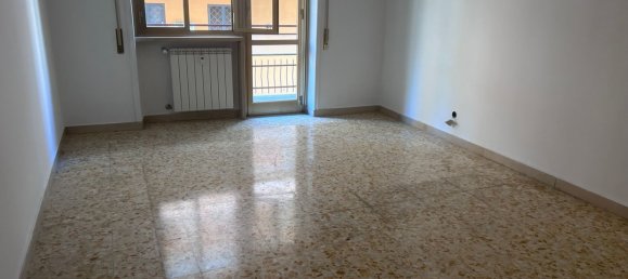4 rooms Apartment in Rome, Italy No. 204790 5
