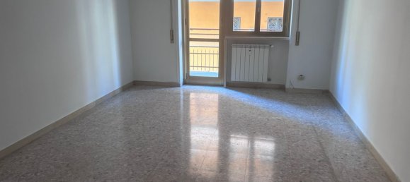 4 rooms Apartment in Rome, Italy No. 204790 4