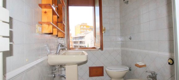 Apartamento de 2 dormitorios en Lucera, Italy No. 136835 14