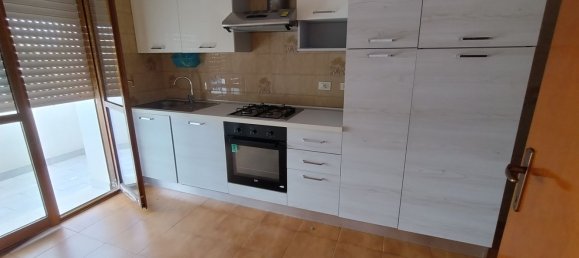 4 rooms Apartment in Modena, Italy No. 295674 13