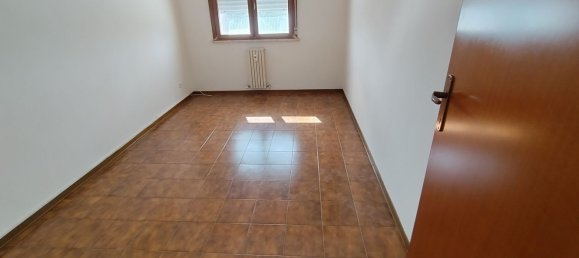 4 rooms Apartment in Modena, Italy No. 295674 16