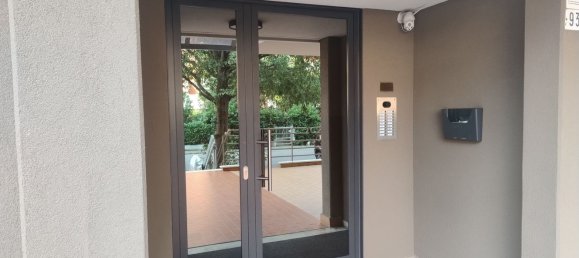 4 rooms Apartment in Modena, Italy No. 295674 9