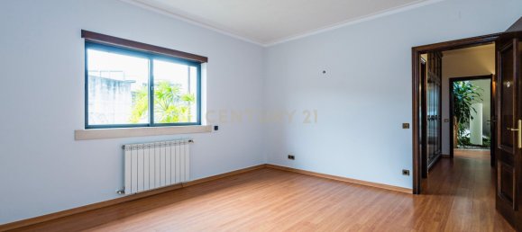 Вилла с 4 спальнями в Помбал, Португалия № 139354 31