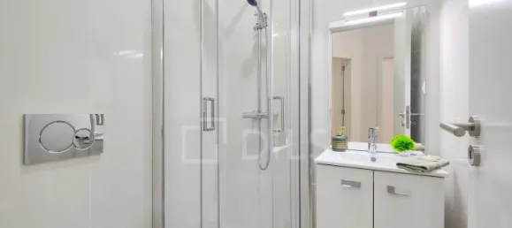 3 bedrooms Apartment in Lisbon, Portugal No. 103595 3