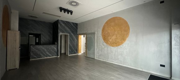 Gewerbliche Immobilie in Padua, Italy 120m², Nr. 159176 8