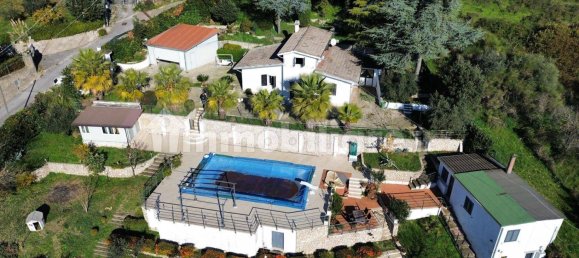 4 chambres Villa à Acuto, Italy No. 189932 8