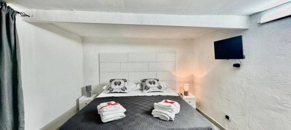 2 rooms Apartment in Naples, Italy No. 33704 22