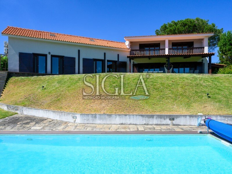 5 bedrooms Land in Baiao, Portugal No. 284758