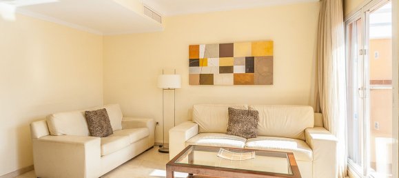 2 bedrooms Penthouse in Marbella, Spain No. 127305 4