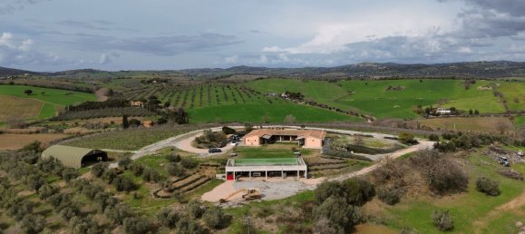 3 bedrooms Castles in Orbetello, Italy No. 55601 5