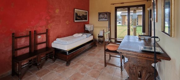 3 bedrooms Castles in Orbetello, Italy No. 55601 24