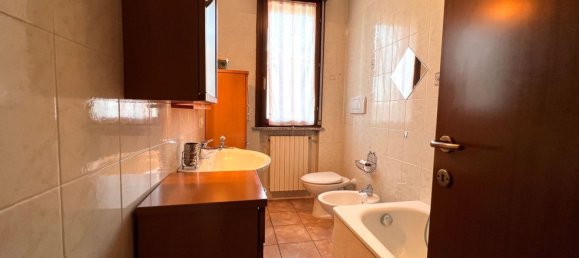 5 bedrooms Apartment in Reggio Emilia, Italy No. 315973 13