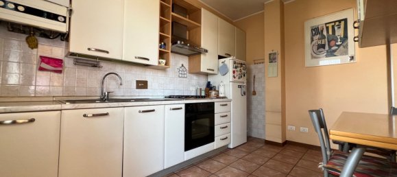 5 bedrooms Apartment in Reggio Emilia, Italy No. 315973 5
