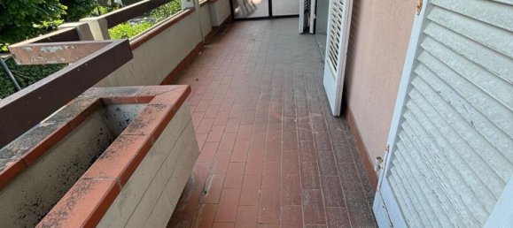 Casa de 4 habitaciónes en Massa, Italy No. 296397 8