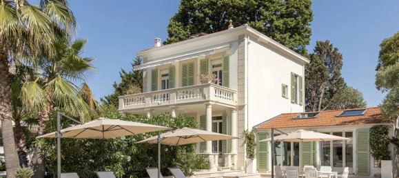 4 bedrooms Commercial property in Antibes, France No. 684 9