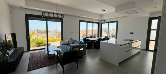 4 bedrooms Commercial property in Agios Athanasios, Cyprus No. 18576 14