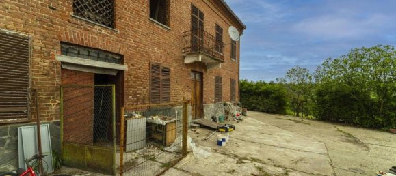 5 rooms House in San Paolo Solbrito, Italy No. 149952 12