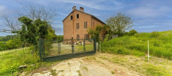 5 rooms House in San Paolo Solbrito, Italy No. 149952 13