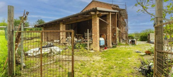 5 rooms House in San Paolo Solbrito, Italy No. 149952 9