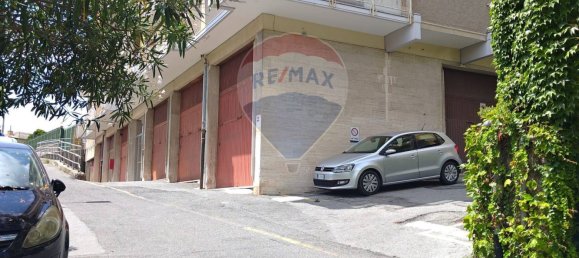 131m² Commercial property in Genoa, Italy No. 362043 17