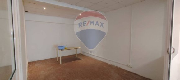 131m² Commercial property in Genoa, Italy No. 362043 8