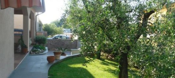 8غرفة فيلا في Altopascio, Italy رقم 125598 2