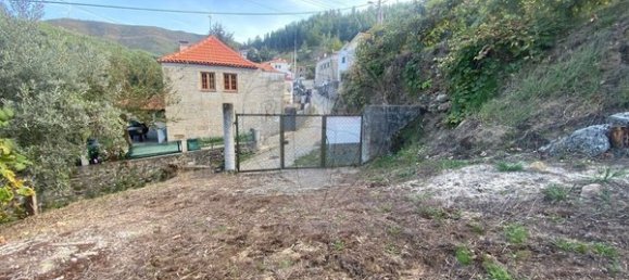 2 bedrooms House in Vouzela, Portugal No. 166851 10