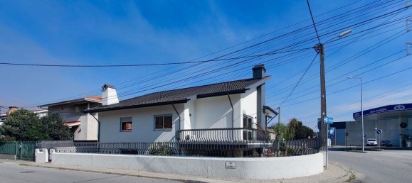 3 bedrooms House in Alfena, Portugal No. 136661 30