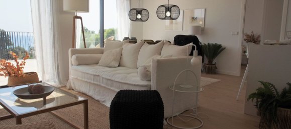 3 bedrooms Penthouse in Villajoyosa, Spain No. 2442 2