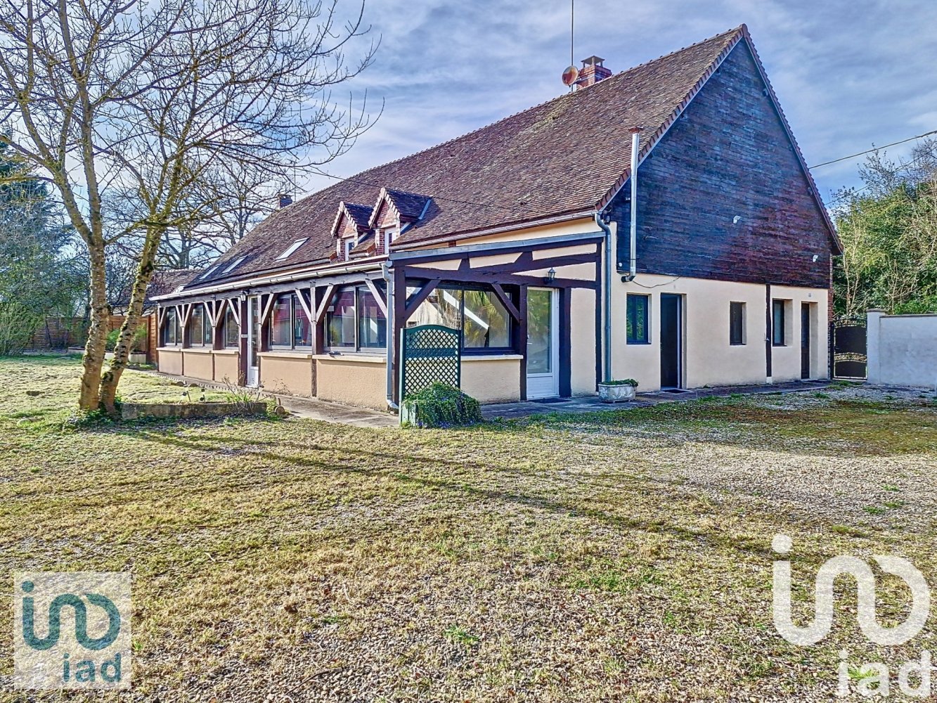 Casa de 8 divisões em Sommecaise, France N.º 46781