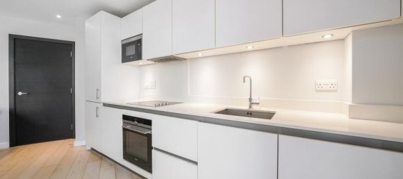 2 Schlafzimmer Wohnung in London, United Kingdom, Nr. 9635 2