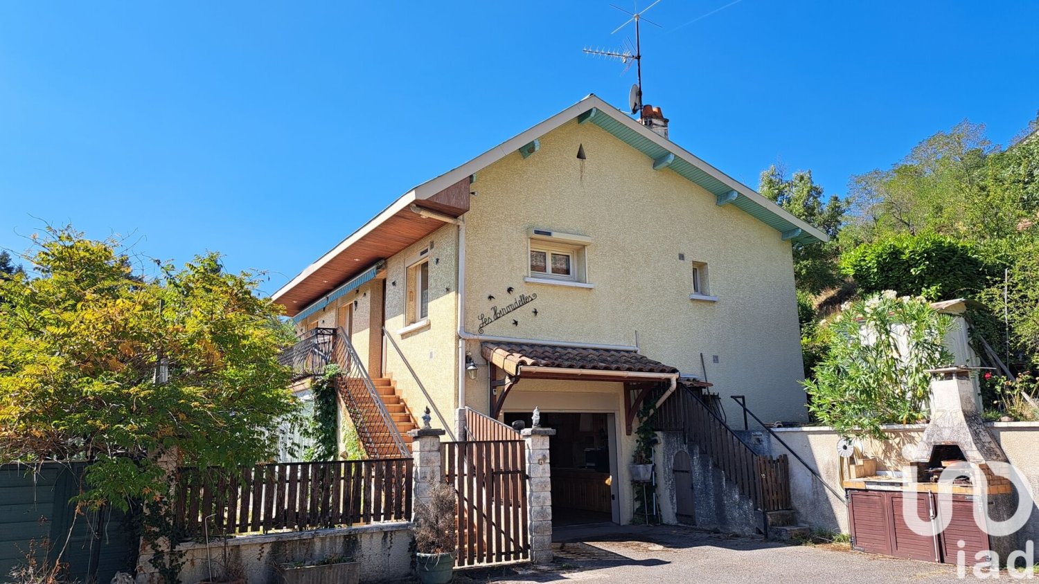 3 bedrooms House in Sarras, France No. 330939